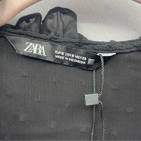 NWT Zara Swiss Dot Ruffle Long Sleeve Sheer Black Top Size Small - Picture 7 of 10